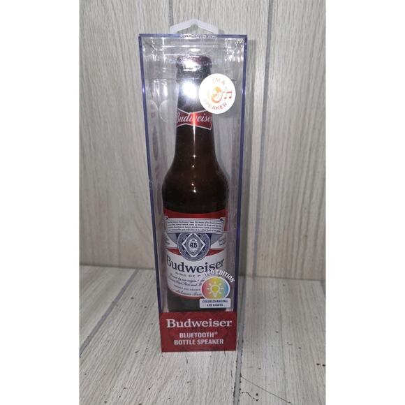 Limited Edition Budweiser BLUETOOTH BOTTLE SPEAKER Color Changing LED Lights New - Picture 1 of 9